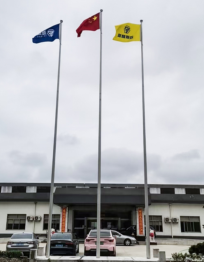 Tiang bendera angkat besi tahan karat kon engkol tangan Tiang bendera angkat besi tahan karat kon engkol tangan