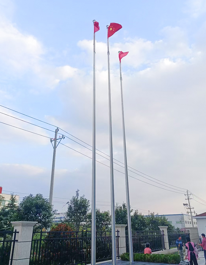 Tiang bendera angkat besi tahan karat kon engkol tangan Tiang bendera angkat besi tahan karat kon engkol tangan